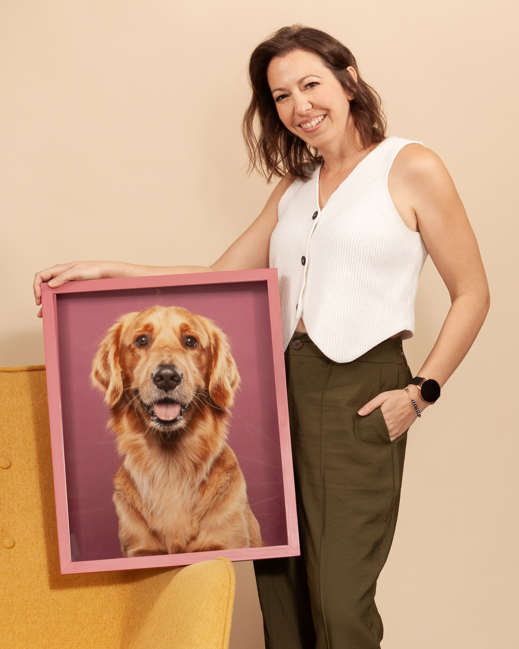 Bio picture for photographer Michelle Russ for Hilarious Hound